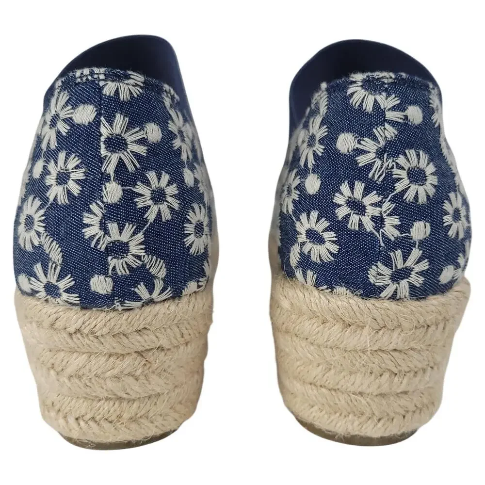LifeStride Kaylee Sandals 9.5M Blue Denim Embroidered Wedge Heel Espadrille